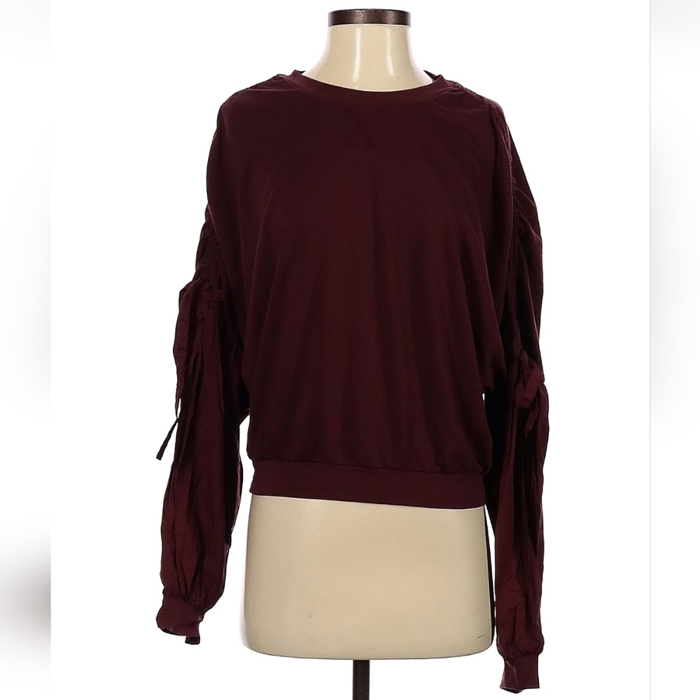 DO+BE Burgundy Sweatshirt with Ruched Sleeves